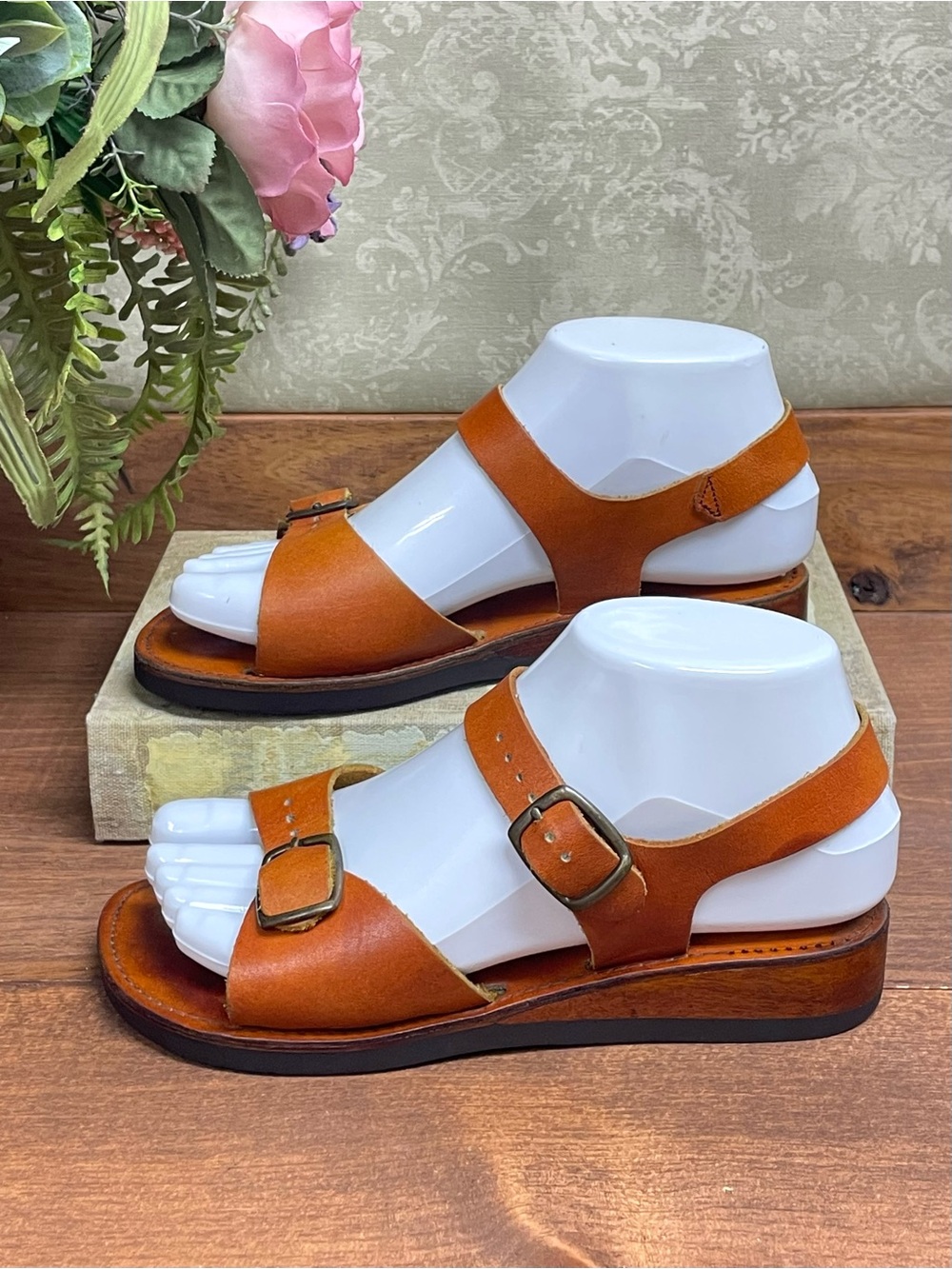 Vintage 70s Naturalizer Brown Leather Boho Strappy Wedge Sandals Size 5.5